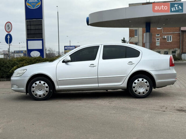 Серый Шкода Октавия, объемом двигателя 1.8 л и пробегом 166 тыс. км за 7300 $, фото 3 на Automoto.ua