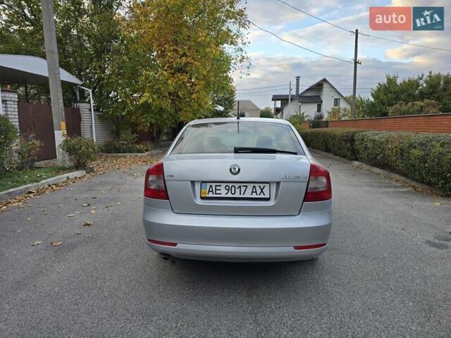 Серый Шкода Октавия, объемом двигателя 1.6 л и пробегом 146 тыс. км за 7600 $, фото 1 на Automoto.ua