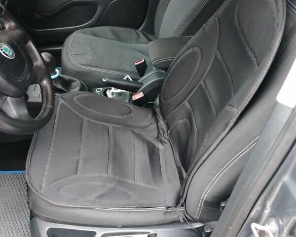 Серый Шкода Октавия, объемом двигателя 1.4 л и пробегом 269 тыс. км за 7600 $, фото 9 на Automoto.ua