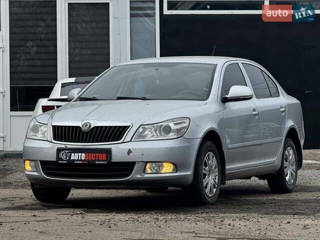 Серый Шкода Октавия, объемом двигателя 1.8 л и пробегом 330 тыс. км за 6700 $, фото 2 на Automoto.ua