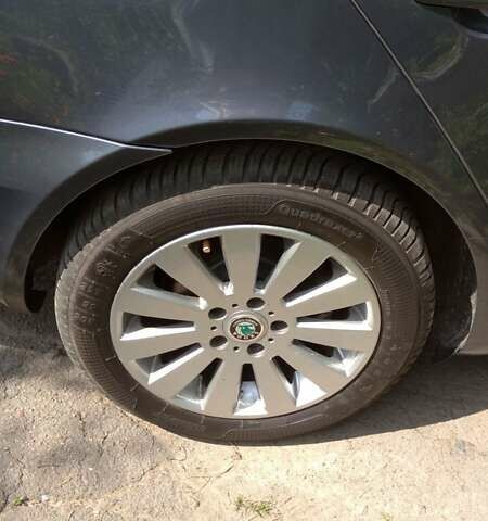 Серый Шкода Октавия, объемом двигателя 1.6 л и пробегом 209 тыс. км за 9800 $, фото 24 на Automoto.ua