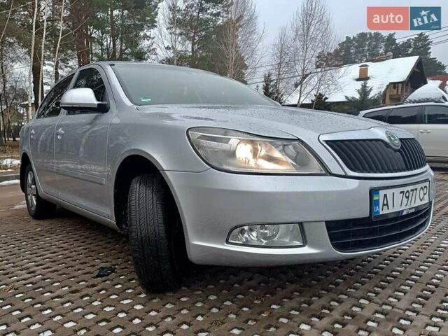 Серый Шкода Октавия, объемом двигателя 2 л и пробегом 249 тыс. км за 9350 $, фото 9 на Automoto.ua
