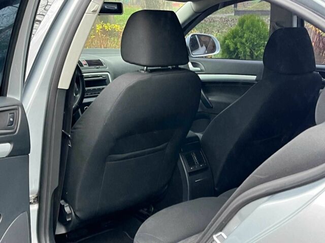 Сірий Шкода Октавія, об'ємом двигуна 1.6 л та пробігом 226 тис. км за 6990 $, фото 12 на Automoto.ua