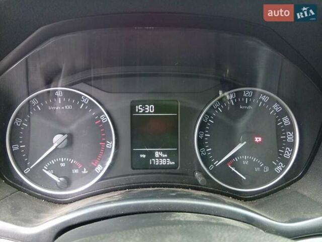 Шкода Октавия 2011 в Ахтырке на Automoto.ua Серый Шкода Октавия, объемом двигателя 1.8 л и пробегом 173 тыс. км за 7000 $, фото 3 на Automoto.ua