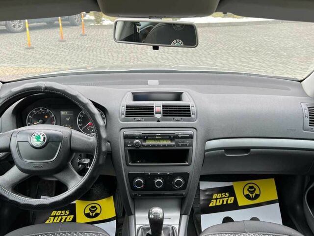 Сірий Шкода Октавія, об'ємом двигуна 1.4 л та пробігом 219 тис. км за 6999 $, фото 10 на Automoto.ua