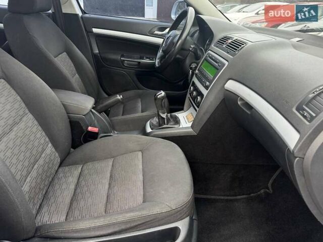 Серый Шкода Октавия, объемом двигателя 1.8 л и пробегом 330 тыс. км за 6700 $, фото 14 на Automoto.ua