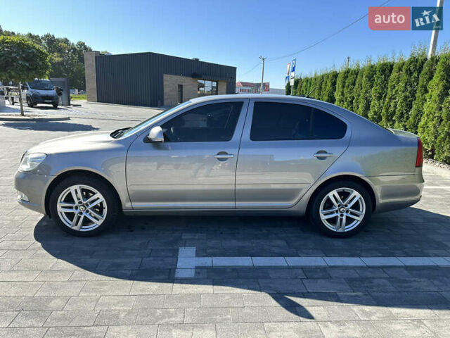 Серый Шкода Октавия, объемом двигателя 1.6 л и пробегом 241 тыс. км за 8200 $, фото 15 на Automoto.ua