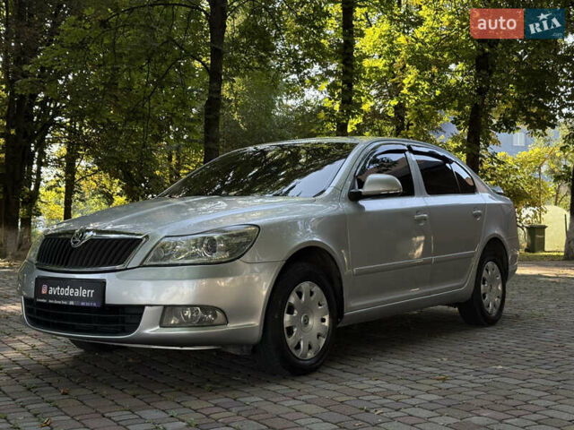 Сірий Шкода Октавія, об'ємом двигуна 2 л та пробігом 254 тис. км за 8400 $, фото 15 на Automoto.ua