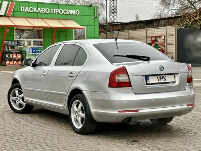 Серый Шкода Октавия, объемом двигателя 1.6 л и пробегом 221 тыс. км за 7600 $, фото 3 на Automoto.ua