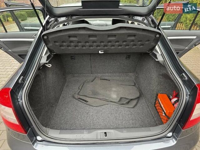 Серый Шкода Октавия, объемом двигателя 1.6 л и пробегом 77 тыс. км за 10900 $, фото 19 на Automoto.ua