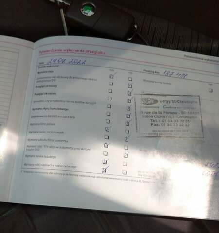 Серый Шкода Октавия, объемом двигателя 1.6 л и пробегом 209 тыс. км за 9800 $, фото 9 на Automoto.ua