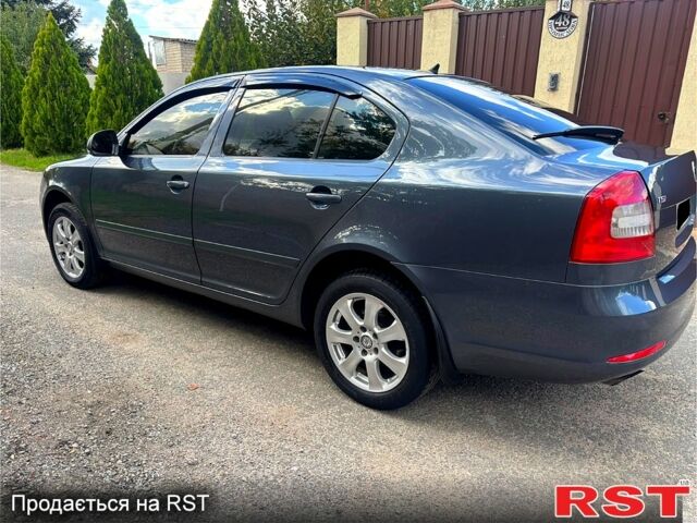 Серый Шкода Октавия, объемом двигателя 1.8 л и пробегом 180 тыс. км за 7100 $, фото 1 на Automoto.ua