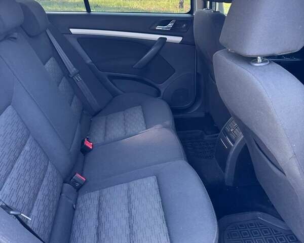 Сірий Шкода Октавія, об'ємом двигуна 1.8 л та пробігом 221 тис. км за 8000 $, фото 18 на Automoto.ua