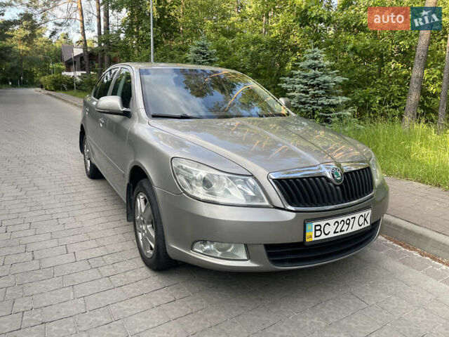 Серый Шкода Октавия, объемом двигателя 1.8 л и пробегом 185 тыс. км за 7600 $, фото 11 на Automoto.ua