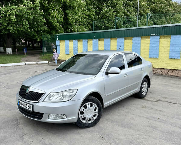 Сірий Шкода Октавія, об'ємом двигуна 1.8 л та пробігом 160 тис. км за 7100 $, фото 2 на Automoto.ua