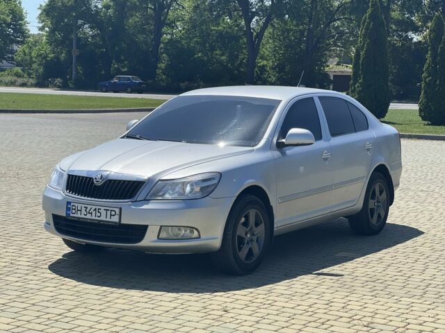 Сірий Шкода Октавія, об'ємом двигуна 1.8 л та пробігом 2 тис. км за 7800 $, фото 1 на Automoto.ua