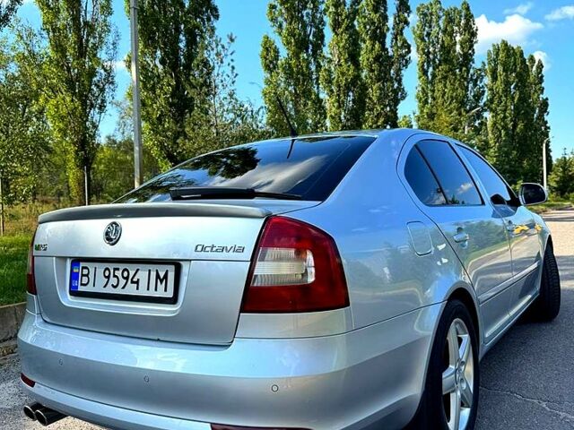 Сірий Шкода Октавія, об'ємом двигуна 1.8 л та пробігом 221 тис. км за 8000 $, фото 3 на Automoto.ua