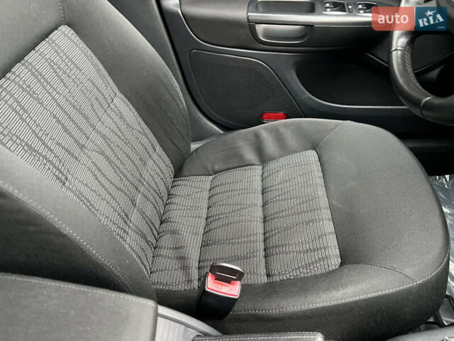 Серый Шкода Октавия, объемом двигателя 1.8 л и пробегом 212 тыс. км за 9333 $, фото 36 на Automoto.ua