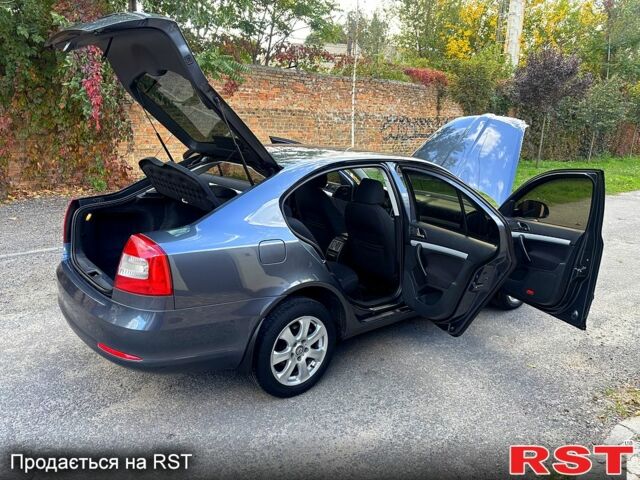 Серый Шкода Октавия, объемом двигателя 1.8 л и пробегом 180 тыс. км за 7100 $, фото 7 на Automoto.ua