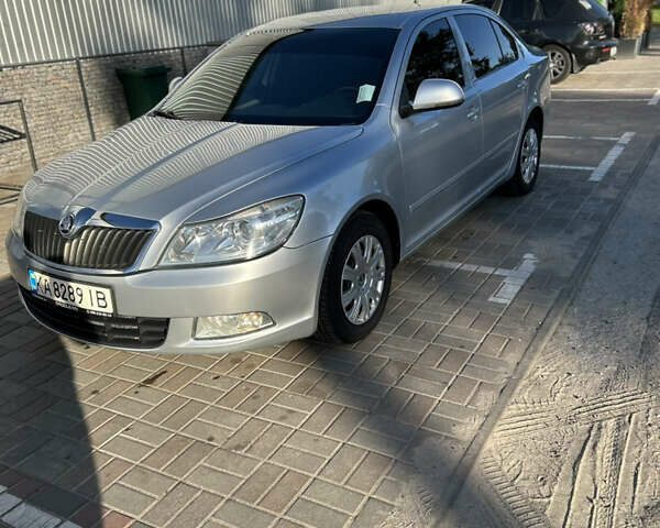 Серый Шкода Октавия, объемом двигателя 1.4 л и пробегом 282 тыс. км за 7250 $, фото 20 на Automoto.ua