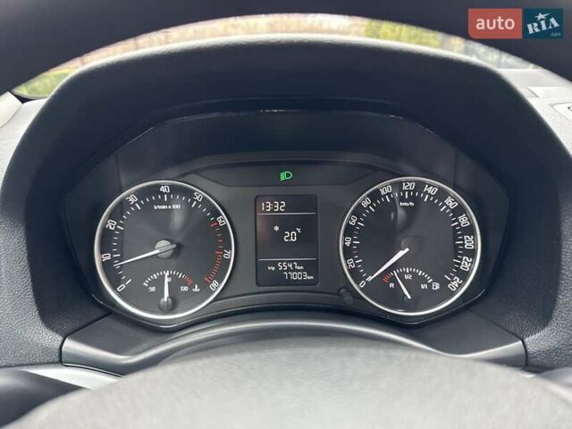 Серый Шкода Октавия, объемом двигателя 1.6 л и пробегом 77 тыс. км за 10900 $, фото 46 на Automoto.ua