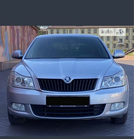 Серый Шкода Октавия, объемом двигателя 1.8 л и пробегом 174 тыс. км за 6700 $, фото 1 на Automoto.ua