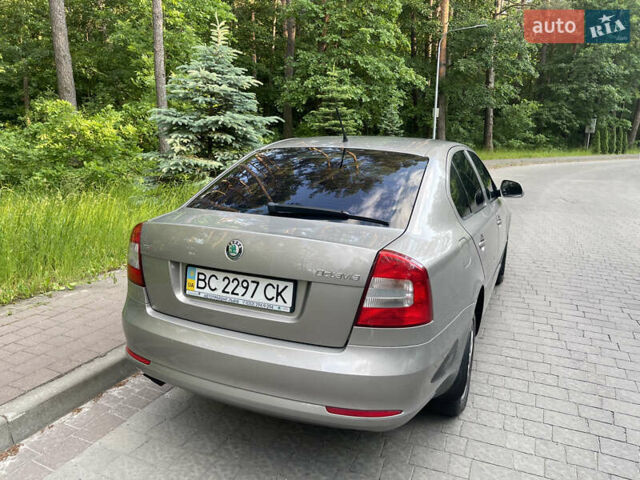 Серый Шкода Октавия, объемом двигателя 1.8 л и пробегом 185 тыс. км за 7600 $, фото 25 на Automoto.ua