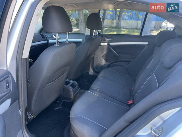 Серый Шкода Октавия, объемом двигателя 1.8 л и пробегом 215 тыс. км за 6550 $, фото 18 на Automoto.ua