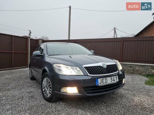 Сірий Шкода Октавія, об'ємом двигуна 2 л та пробігом 245 тис. км за 9200 $, фото 2 на Automoto.ua