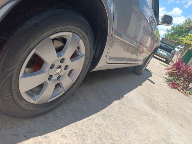 Серый Шкода Октавия, объемом двигателя 1.8 л и пробегом 202 тыс. км за 8700 $, фото 7 на Automoto.ua