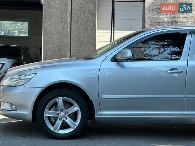 Серый Шкода Октавия, объемом двигателя 1.8 л и пробегом 174 тыс. км за 12800 $, фото 19 на Automoto.ua