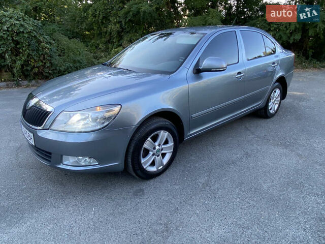 Шкода Октавія 2012 у Києві на Automoto.ua Сірий Шкода Октавія, об'ємом двигуна 1.8 л та пробігом 196 тис. км за 8000 $, фото 1 на Automoto.ua
