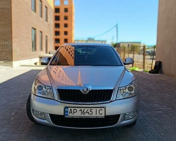 Шкода Октавія 2012 у Нетешине на Automoto.ua Сірий Шкода Октавія, об'ємом двигуна 1.8 л та пробігом 148 тис. км за 9200 $, фото 3 на Automoto.ua