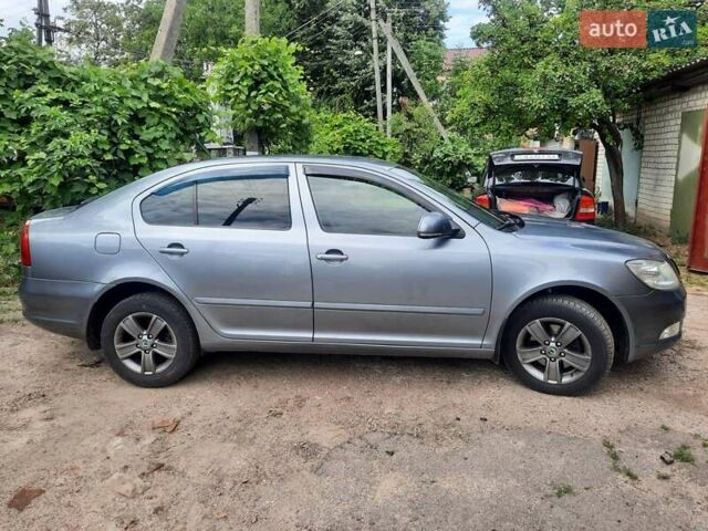 Сірий Шкода Октавія, об'ємом двигуна 1.8 л та пробігом 146 тис. км за 9800 $, фото 2 на Automoto.ua