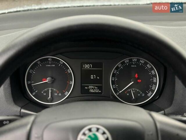 Сірий Шкода Октавія, об'ємом двигуна 1.4 л та пробігом 196 тис. км за 7440 $, фото 35 на Automoto.ua