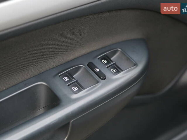 Серый Шкода Октавия, объемом двигателя 1.8 л и пробегом 201 тыс. км за 8900 $, фото 20 на Automoto.ua