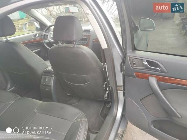 Сірий Шкода Октавія, об'ємом двигуна 1.8 л та пробігом 256 тис. км за 10500 $, фото 7 на Automoto.ua