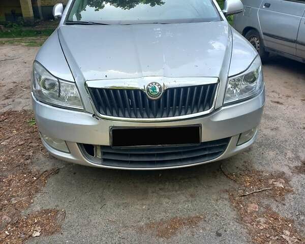 Серый Шкода Октавия, объемом двигателя 1.8 л и пробегом 253 тыс. км за 6800 $, фото 9 на Automoto.ua