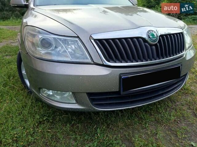 Сірий Шкода Октавія, об'ємом двигуна 1.9 л та пробігом 314 тис. км за 9300 $, фото 7 на Automoto.ua