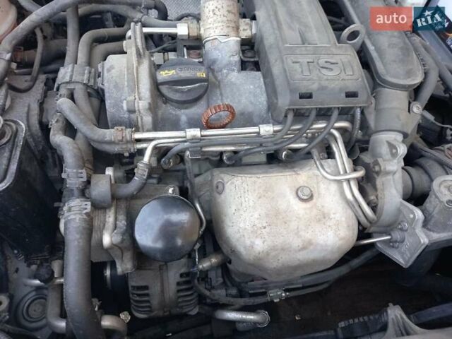 Серый Шкода Октавия, объемом двигателя 1.2 л и пробегом 208 тыс. км за 6900 $, фото 4 на Automoto.ua