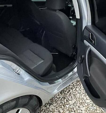 Сірий Шкода Октавія, об'ємом двигуна 1.6 л та пробігом 212 тис. км за 7700 $, фото 9 на Automoto.ua