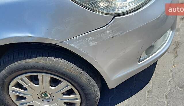 Серый Шкода Октавия, объемом двигателя 1.6 л и пробегом 192 тыс. км за 8600 $, фото 2 на Automoto.ua