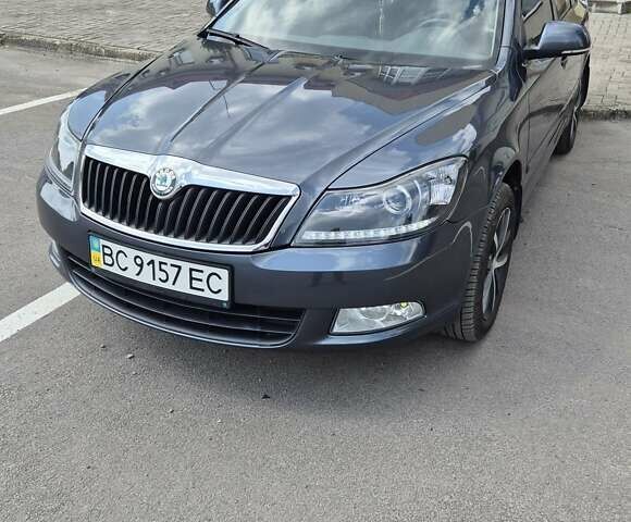 Серый Шкода Октавия, объемом двигателя 1.6 л и пробегом 133 тыс. км за 8999 $, фото 2 на Automoto.ua