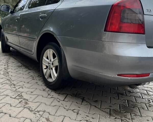 Серый Шкода Октавия, объемом двигателя 1.9 л и пробегом 193 тыс. км за 7000 $, фото 10 на Automoto.ua