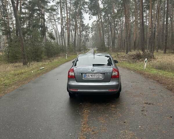 Сірий Шкода Октавія, об'ємом двигуна 1.8 л та пробігом 256 тис. км за 10500 $, фото 11 на Automoto.ua