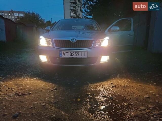 Серый Шкода Октавия, объемом двигателя 1.2 л и пробегом 183 тыс. км за 9000 $, фото 15 на Automoto.ua