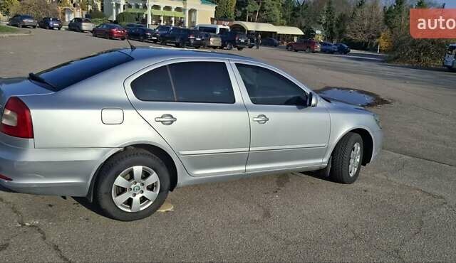 Серый Шкода Октавия, объемом двигателя 1.9 л и пробегом 257 тыс. км за 7999 $, фото 7 на Automoto.ua