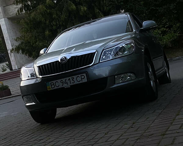Сірий Шкода Октавія, об'ємом двигуна 1.8 л та пробігом 96 тис. км за 8499 $, фото 24 на Automoto.ua