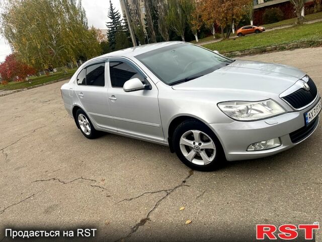 Сірий Шкода Октавія, об'ємом двигуна 1.4 л та пробігом 225 тис. км за 7200 $, фото 1 на Automoto.ua