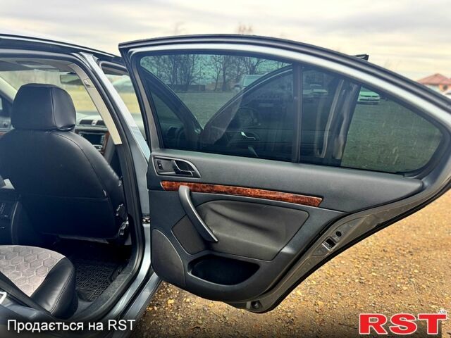 Серый Шкода Октавия, объемом двигателя 2 л и пробегом 295 тыс. км за 9700 $, фото 10 на Automoto.ua